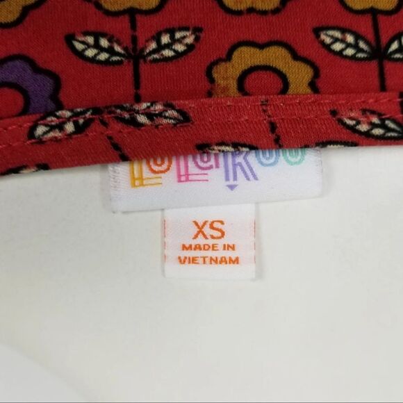 NWT Lularoe Womens Size XS Red Floral Print Irma Tunic Top Hi Low Short Sleeve - Picture 7 of 7